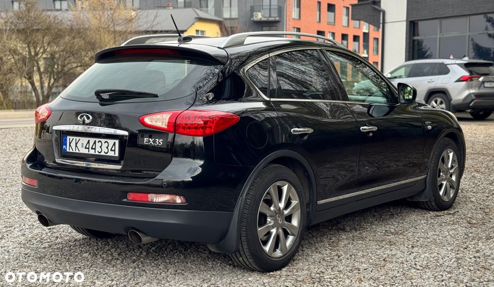 Infiniti EX - 5