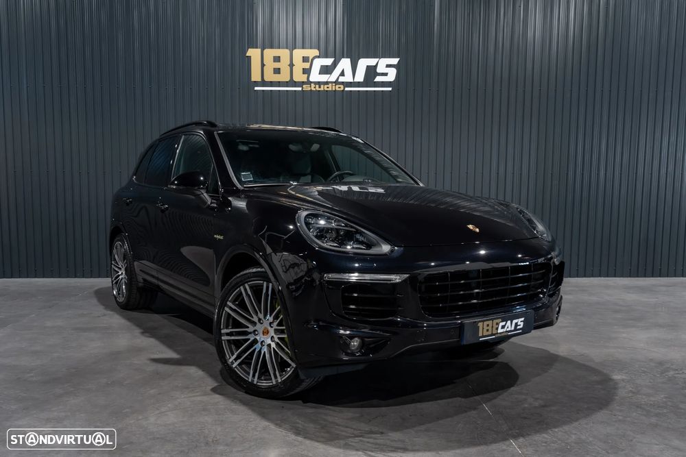 Porsche Cayenne S E-Hybrid - 41