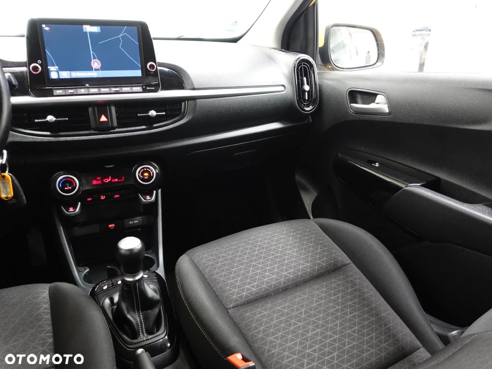 Kia Picanto 1.0 Dream-Team Edition - 36