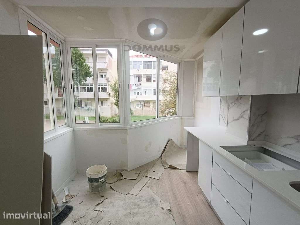 Apartamento T3 Remodelado na Amadora - Grande imagem: 2/29