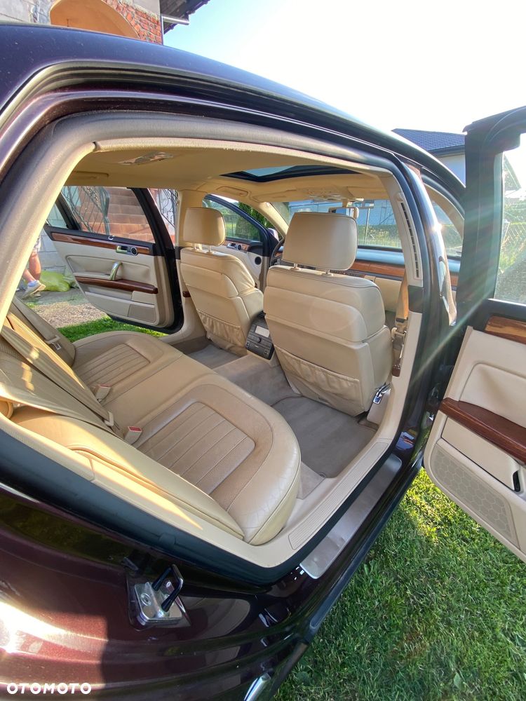 Volkswagen Phaeton 4.2 V8 4Mot L (5 os.) - 6