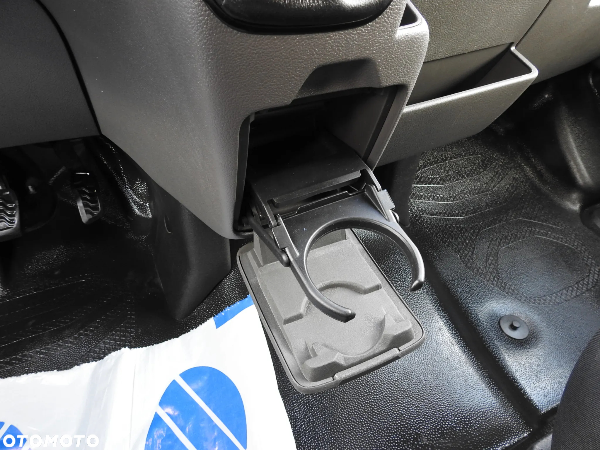Ford TRANSIT FURGON BRYGADÓWKA 6 MIEJSCA TEMPOMAT KLIMATYZACJA LEDY 130KM [ J78198 ] - 35