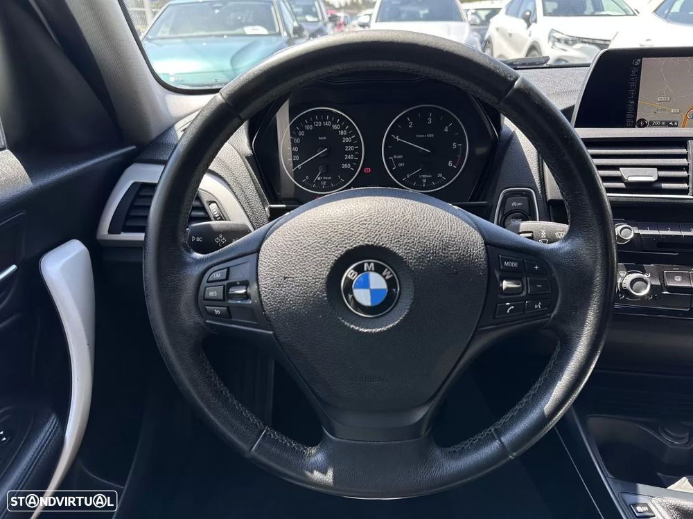 BMW 116 d Sport Line - 41