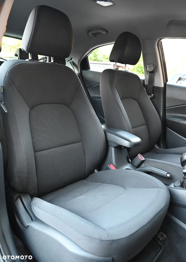 Kia Rio - 32
