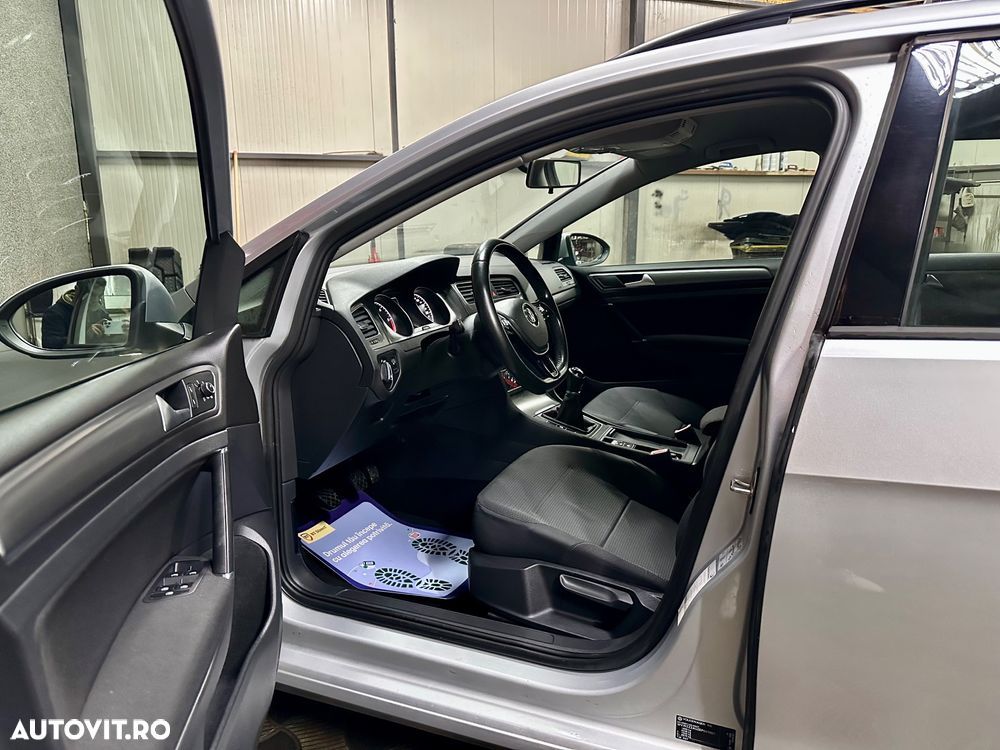 Volkswagen Golf 1.6 BlueTDI Comfortline - 8