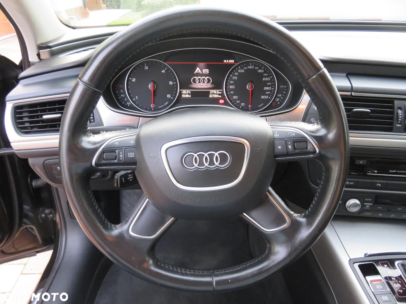 Audi A6 Avant 3.0 TDI Quattro S tronic - 26