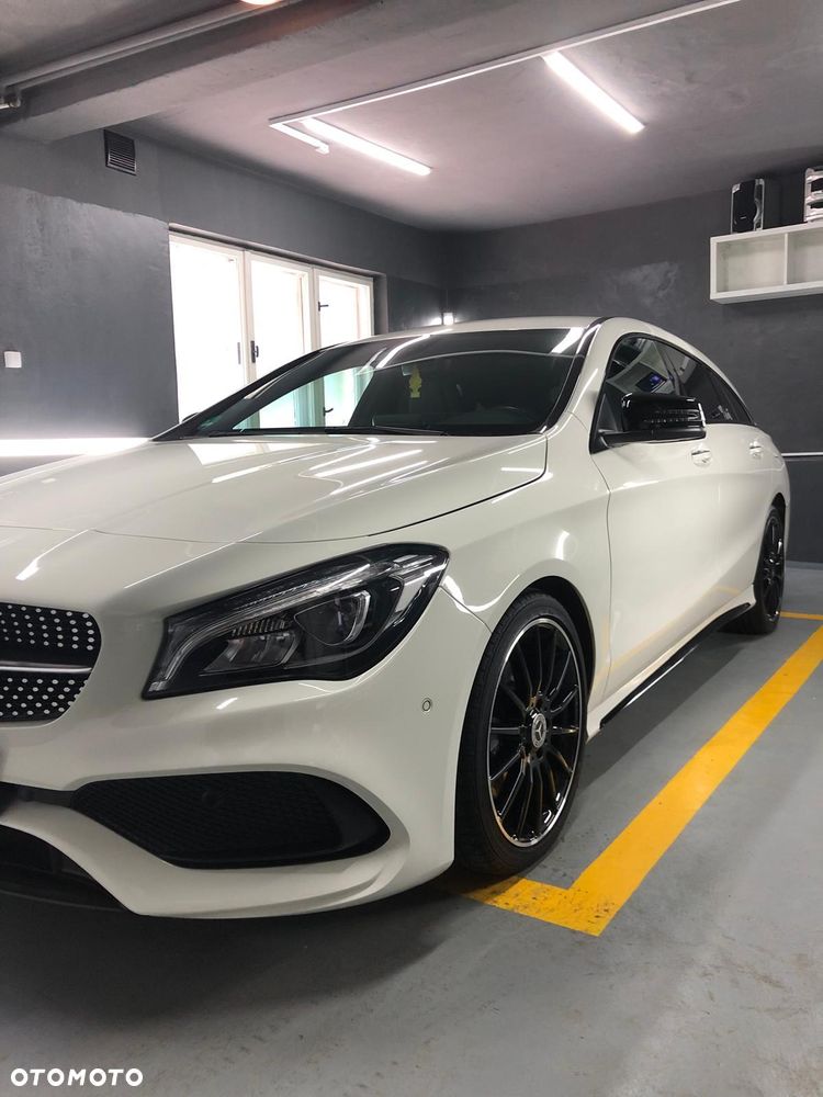 Mercedes-Benz CLA 220 d 7G-DCT AMG Line - 2
