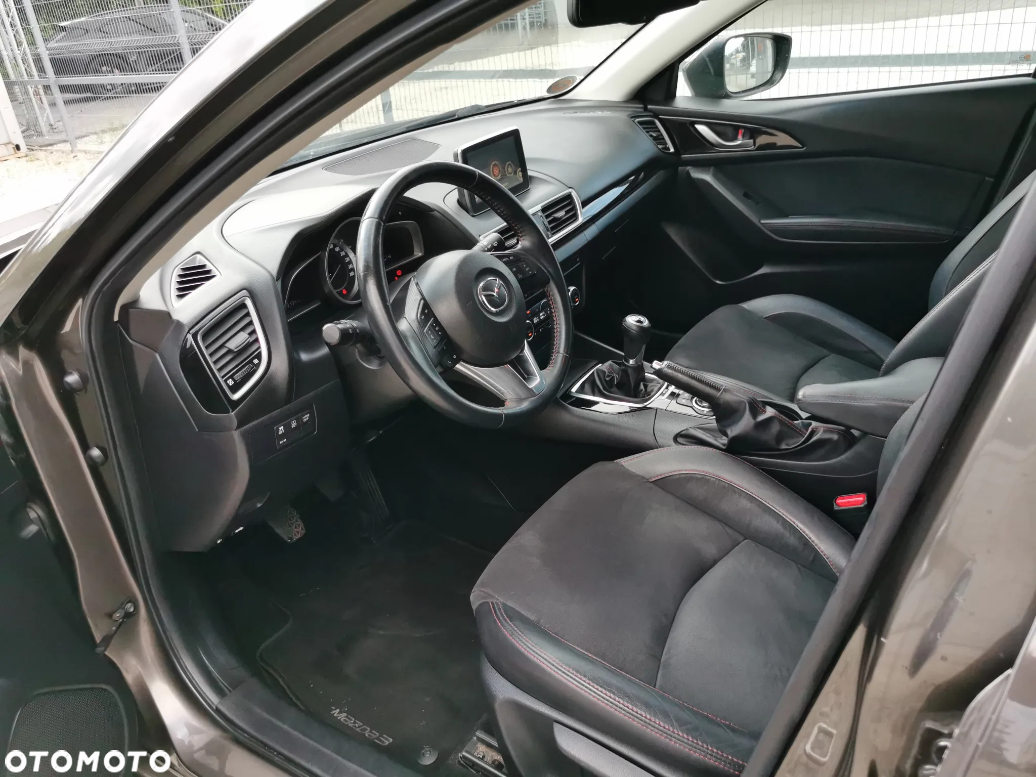Mazda 3 SKYACTIV-G 120 NAKAMA - 12