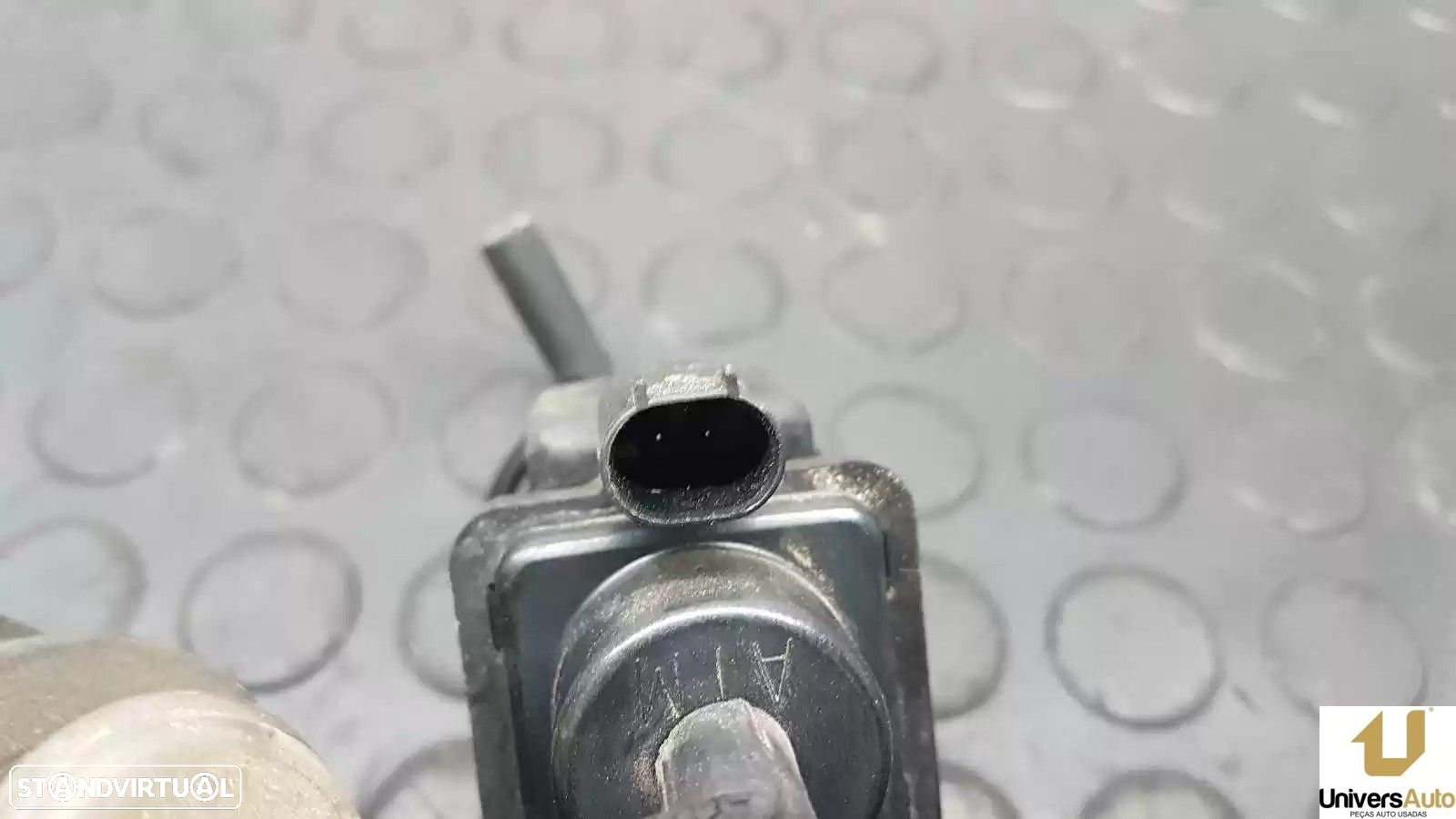 VALVULA AR ADICIONAL MERCEDES-BENZ CLASSE E 2000 -A0005450427 - 4