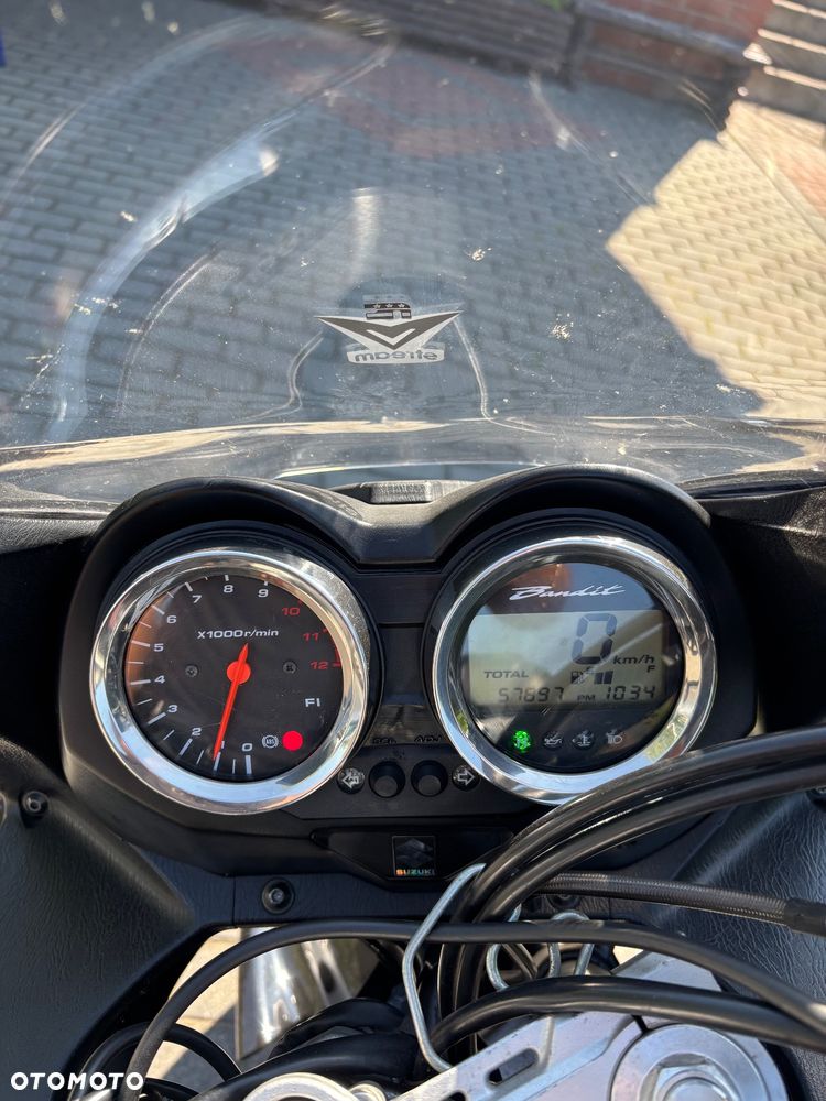 Suzuki Bandit - 6