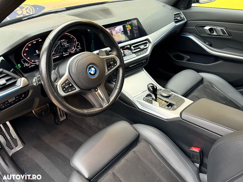 BMW Seria 3 330e Aut. M Sport - 4