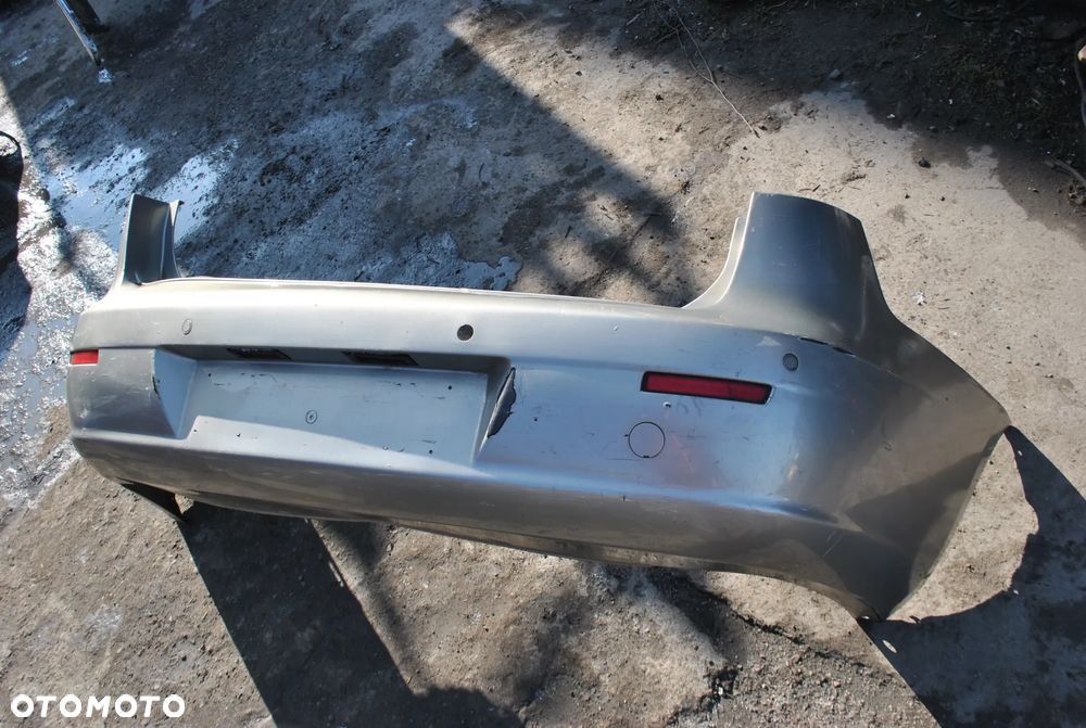 Zderzak tył Fiat Croma - 2