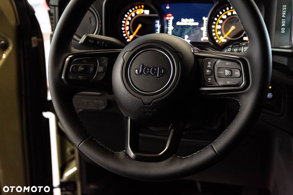 Jeep Wrangler Unlimited GME 2.0 Turbo Rubicon - 25