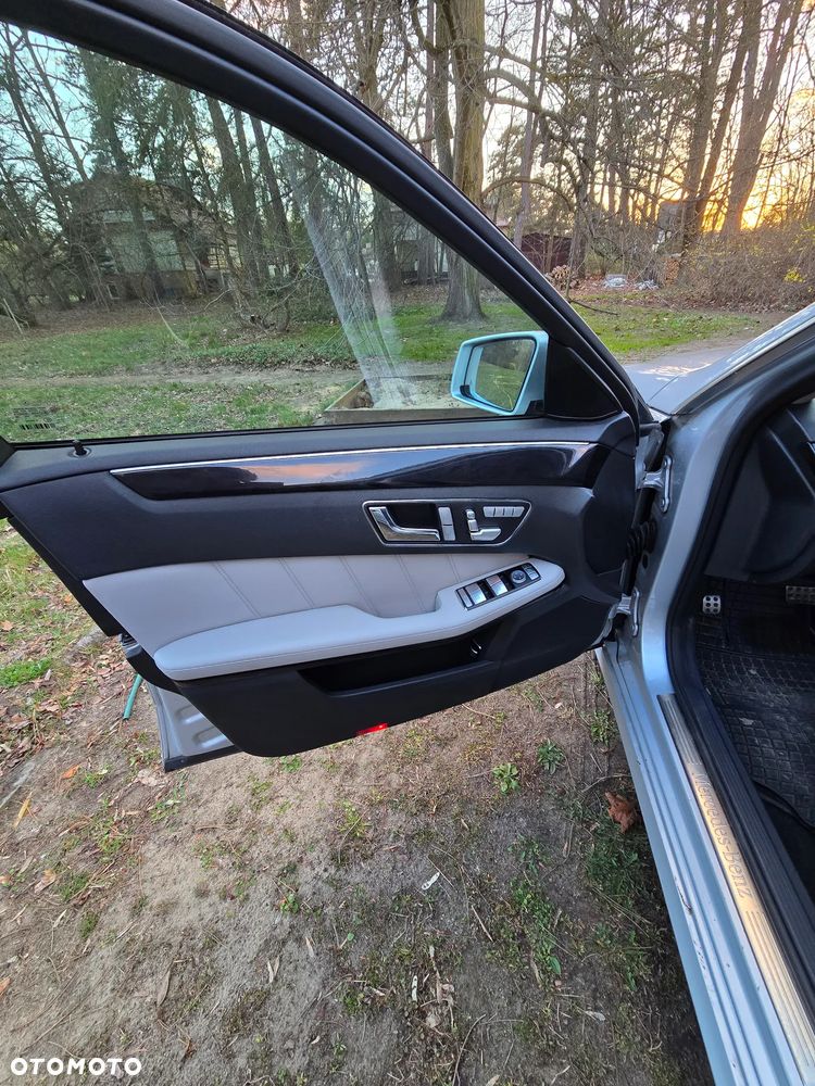 Mercedes-Benz Klasa E 350 CDI 4-Matic BlueEff Elegance - 6