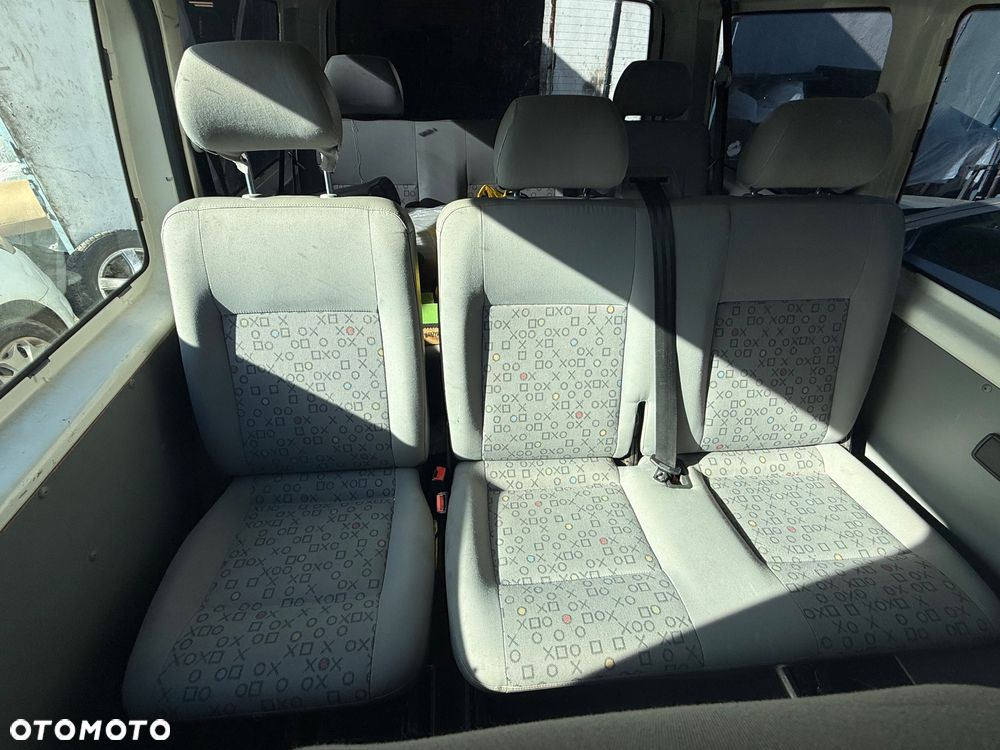 Volkswagen Caravelle L1 - 10