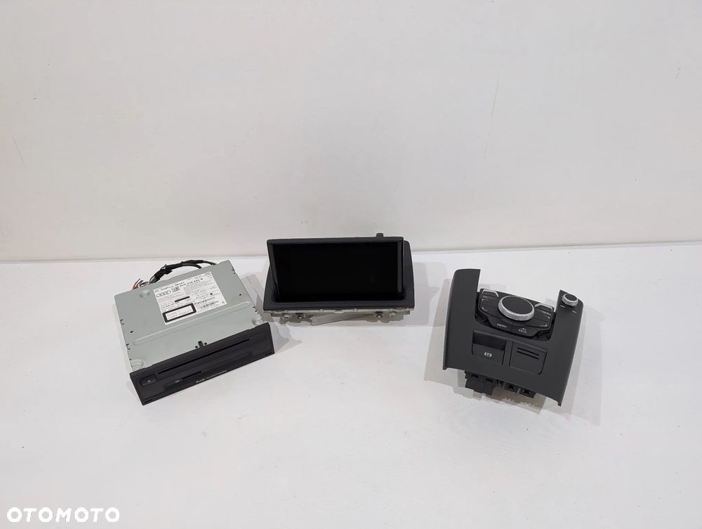 AUDI A3 8V NAWIGACJA GPS CZYTNIK WYŚWIETLACZ MMI 8V0035840B 8V0857273M 8V0919614B - 1