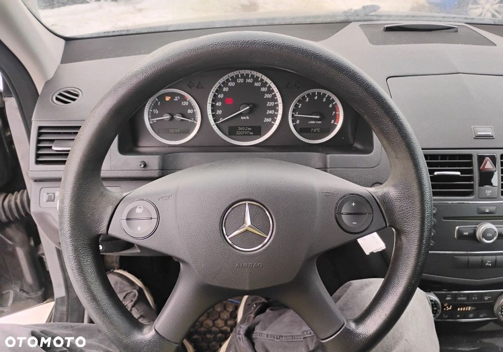 Mercedes-Benz Klasa C - 11