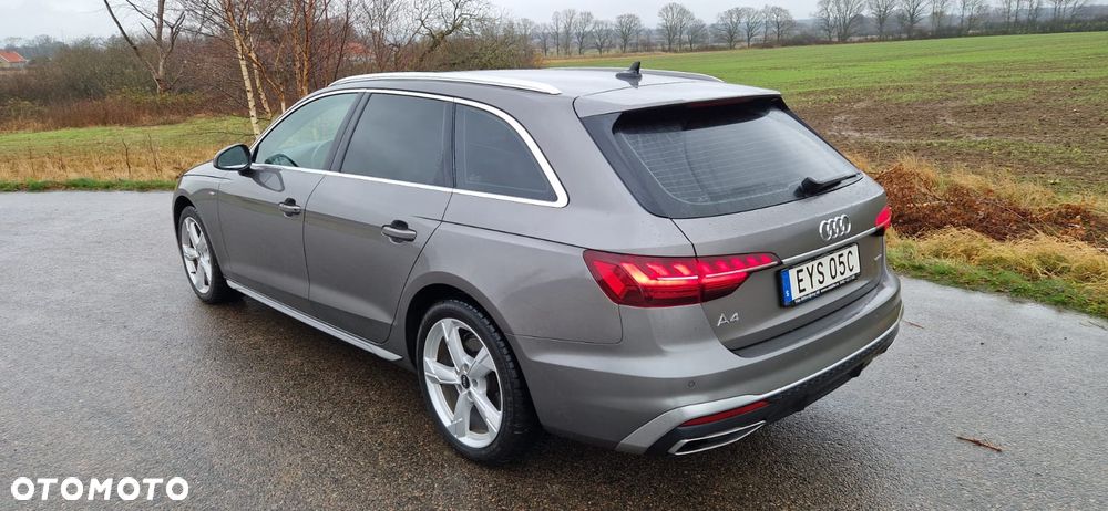 Audi A4 Avant 40 TDI quattro S tronic - 1