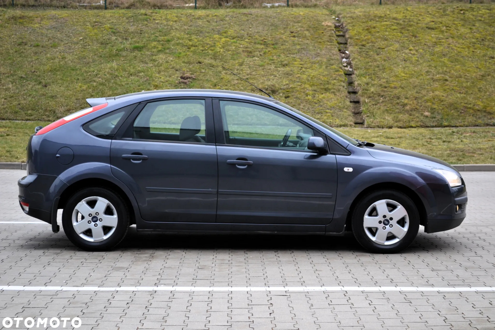 Ford Focus 1.6 Gold X - 27
