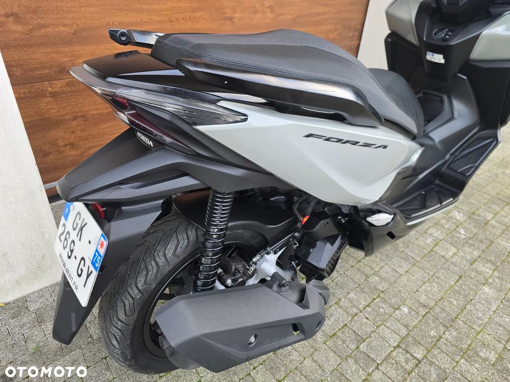 Honda NSS - 30