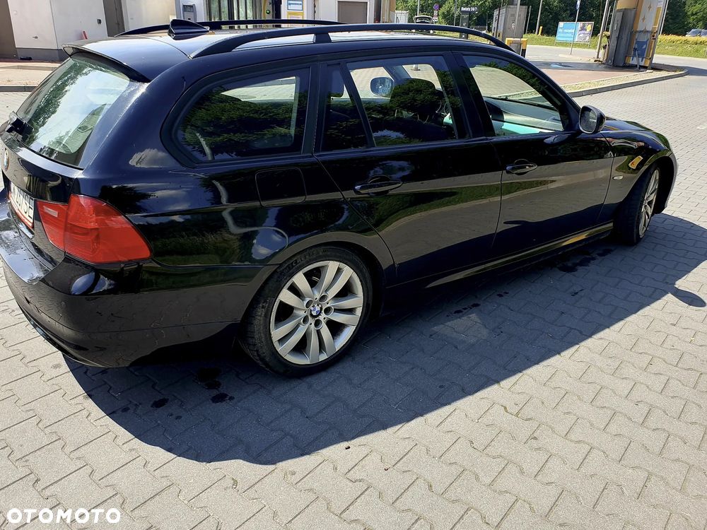 BMW Seria 3 320d - 4
