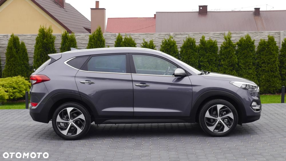 Hyundai Tucson 1.7 CRDI BlueDrive GO 2WD - 11