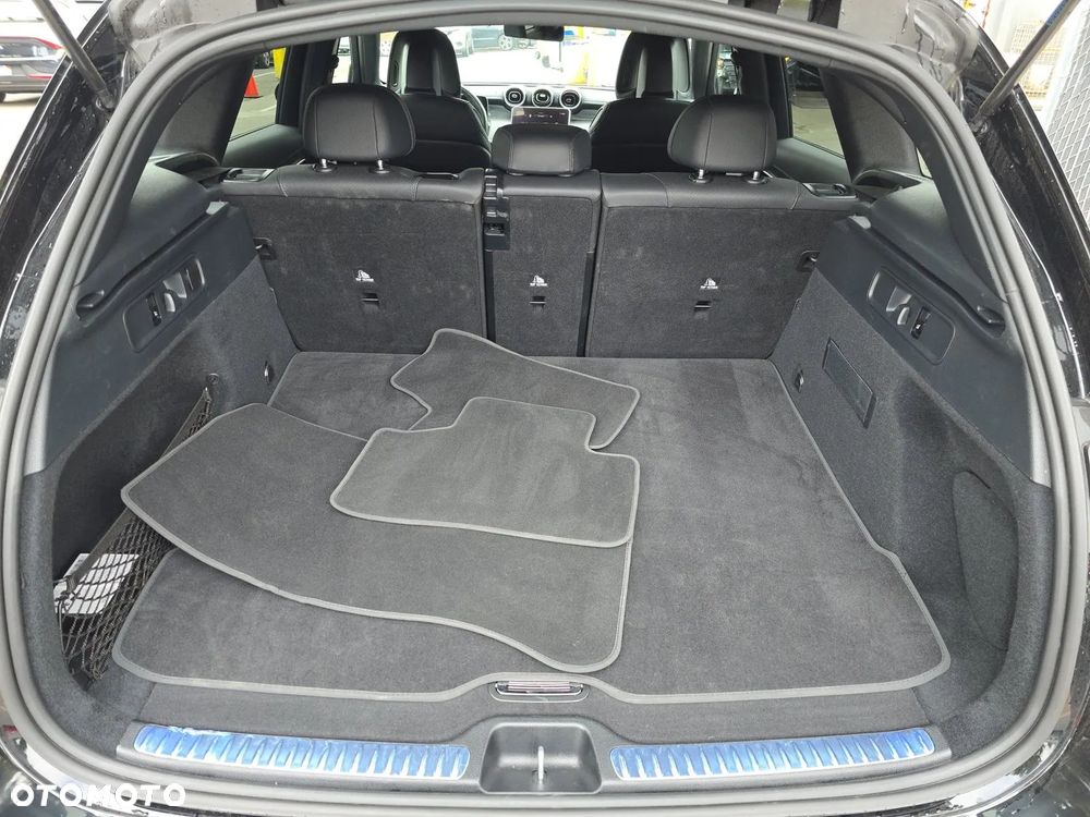 Mercedes-Benz GLC 300 4Matic 9G-TRONIC Edition AMG Line - 13