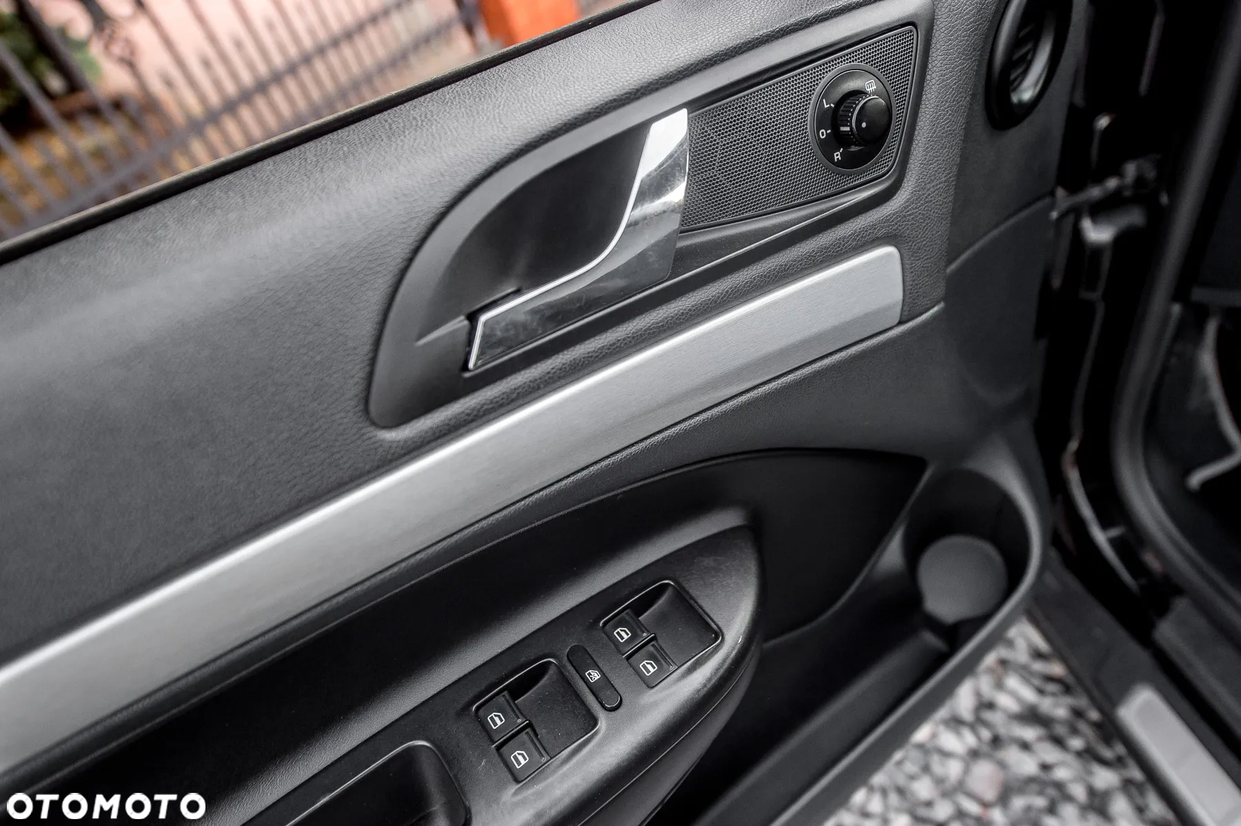 Skoda Octavia Combi 2.0 TSI RS - 26
