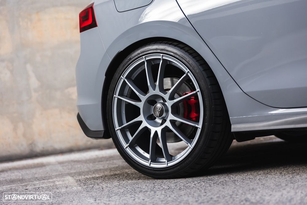 VW Golf 2.0 TSI OPF DSG GTI Clubsport - 8