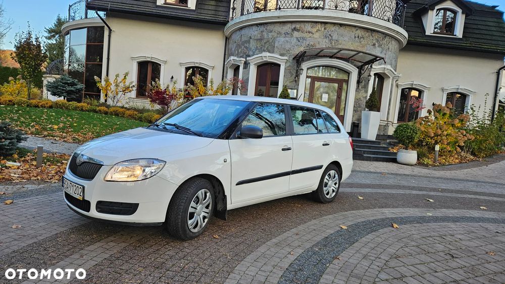 Skoda Fabia - 1