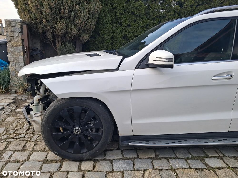 Mercedes-Benz GLS 400 4Matic 9G-TRONIC Exclusive - 9