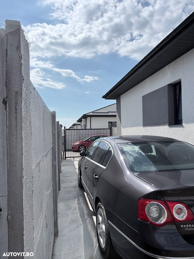 Volkswagen Passat 2.0TDI Comfortline DPF - 7