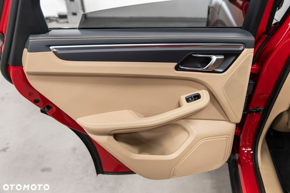 Porsche Macan T PDK - 34