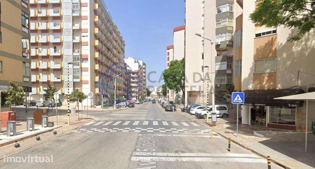 T3 Restaurado e Mobilado no Centro de Portimão. - Grande imagem: 3/25