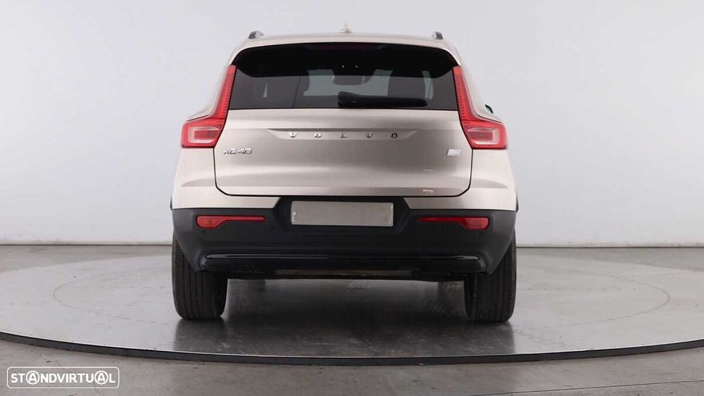 Volvo XC 40 - 6
