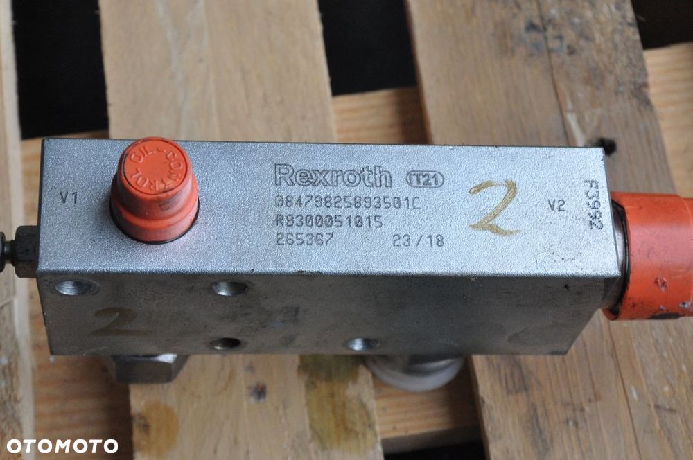 ZAMEK HYDRAULICZNY MANITOU - 6