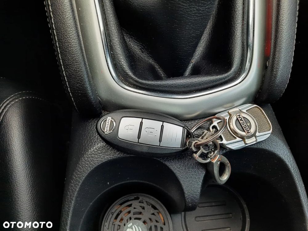 Nissan Qashqai 1.6 DCi 4x4 Tekna EU6 - 38