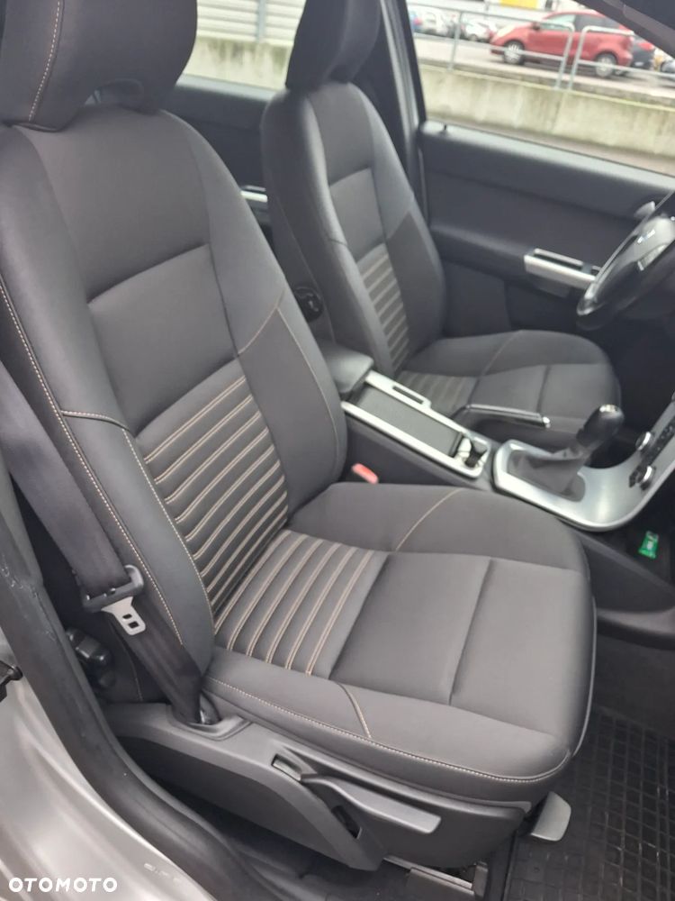 Volvo S40 2.0D Momentum - 14