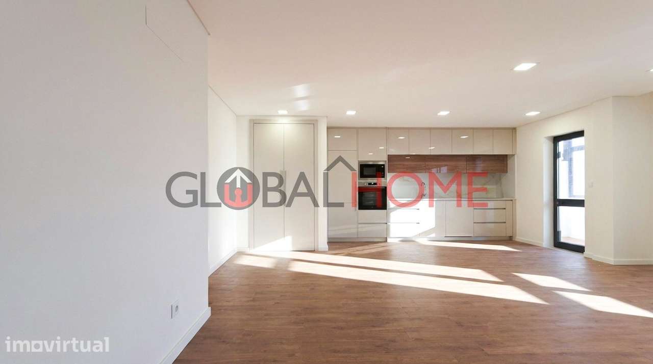 Apartamento T2 Renovado em Matosinhos - Grande imagem: 2/40