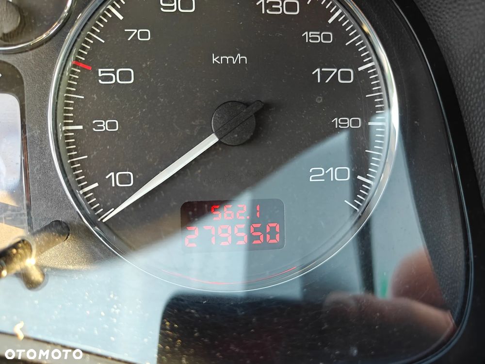 Peugeot 307 1.6 - 12