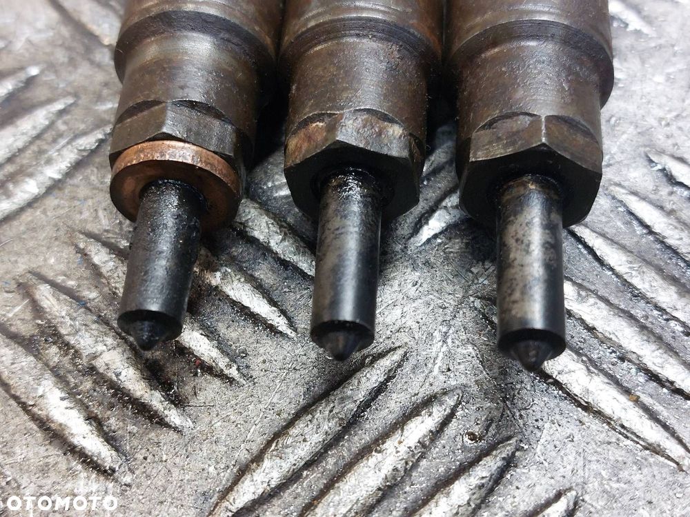 WTRYSK WTRYSKIWACZ KPL CLIO II 1.9 DTI 7700112883 - 2