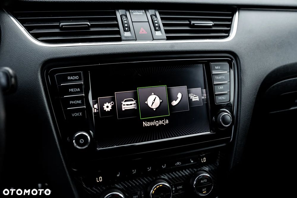Skoda Octavia 2.0 TSI DSG RS 230 - 39
