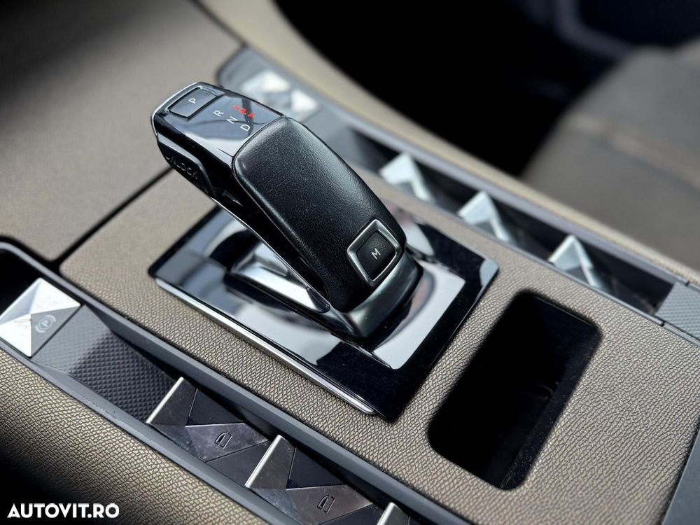 DS Automobiles DS 7 Crossback - 13