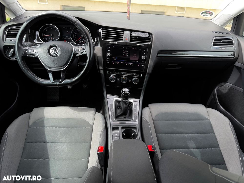 Volkswagen Golf 2.0 TDI SCR Highline - 23