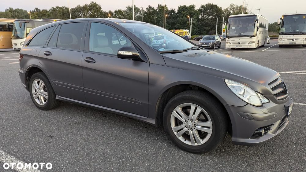 Mercedes-Benz Klasa R 320 CDI 4Matic 7G-TRONIC DPF - 16