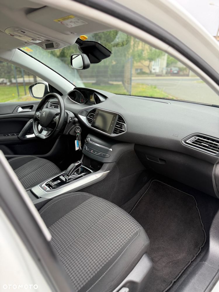 Peugeot 308 - 12