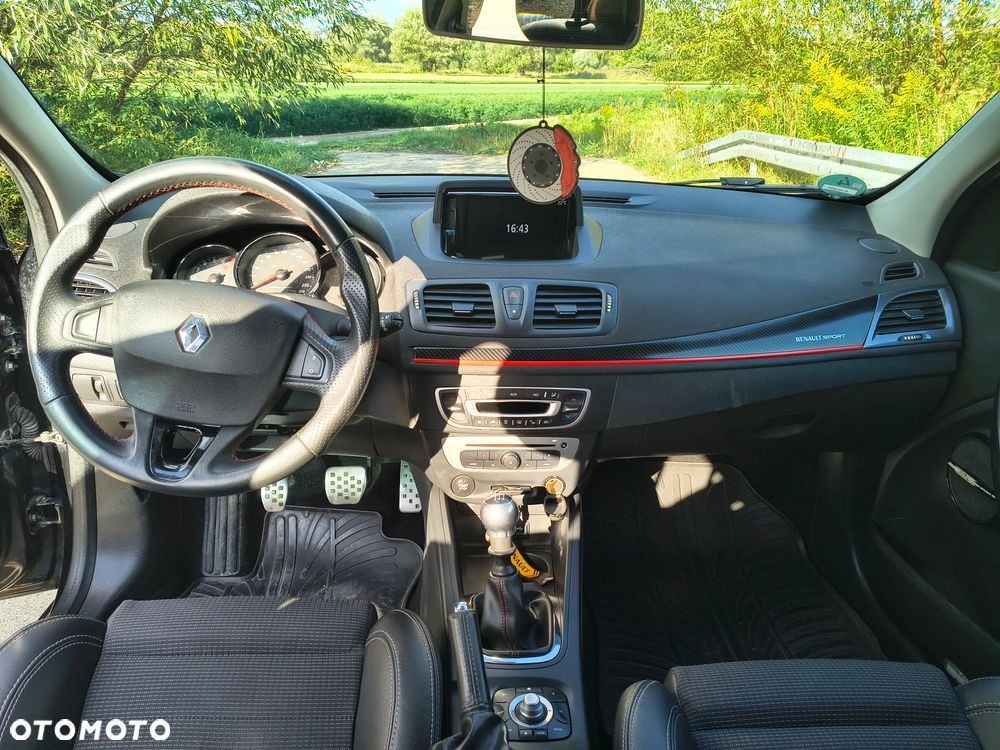 Renault Megane TCe 220 Start & Stop GT 220 - 9