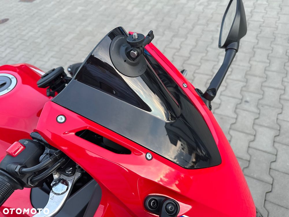 Honda CBR - 10