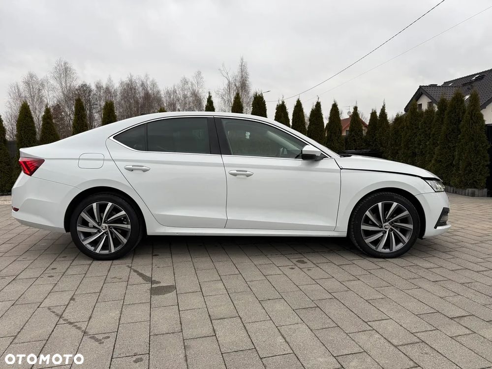 Skoda Octavia 2.0 TDI Style DSG - 4