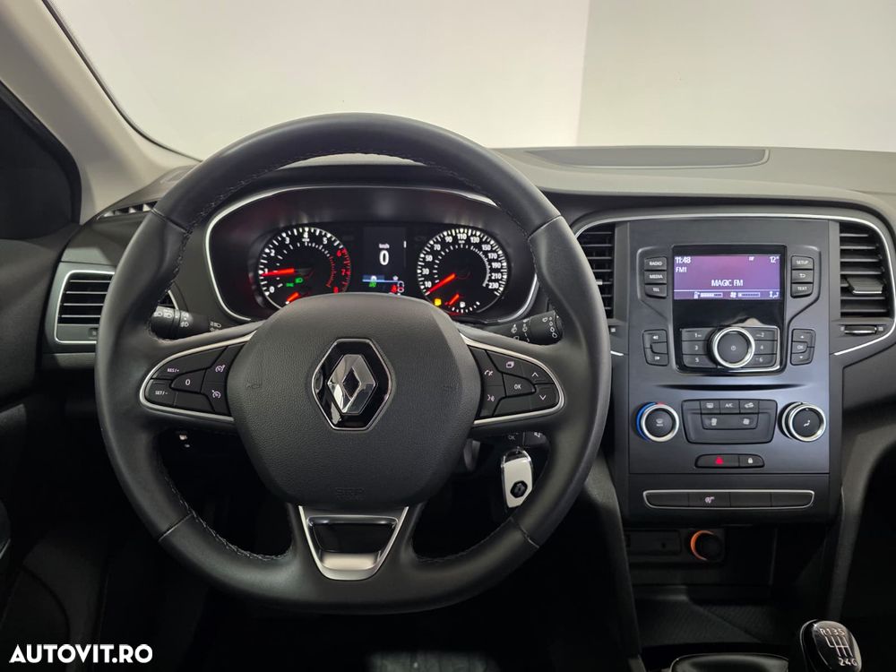 Renault Megane TCe GPF Intens - 7